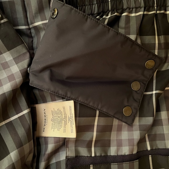 BURBERRY Down Jacket - Picture 4 of 5